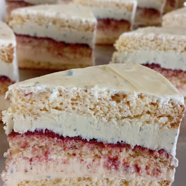 Bolo Massa Branca - Delicias em Camadas